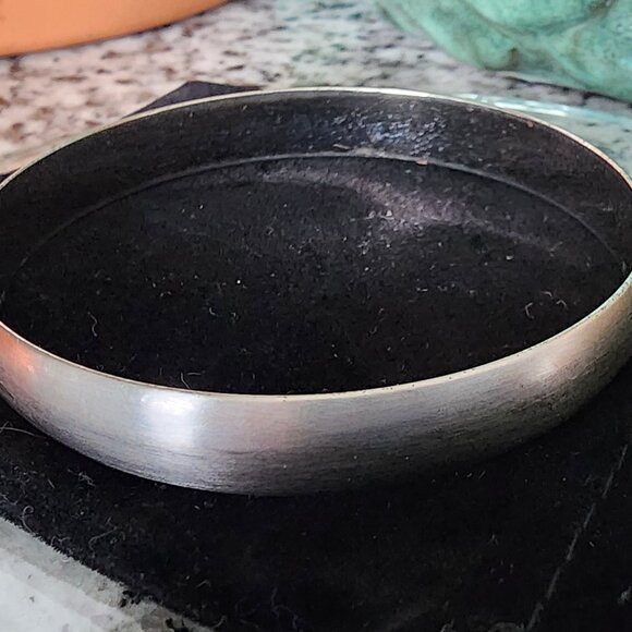 Vintage Silver Bangle Bracelet- GREAT PRE-OWNED CONDITION! *READ MEASUREMENT* - Picture 1 of 11